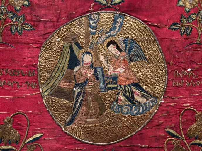 altar curtain new julfa